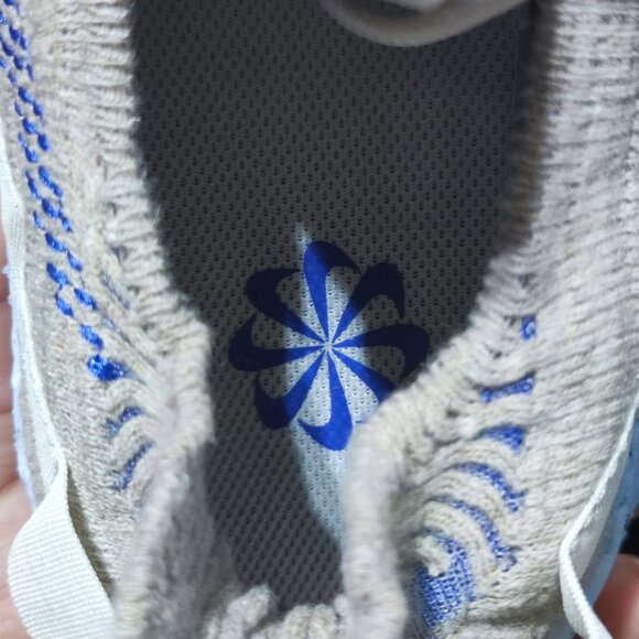 Nike Space Hippie 04 astronomy blue & photon dust men's size 11.5 sneaker - Picture 9 of 13